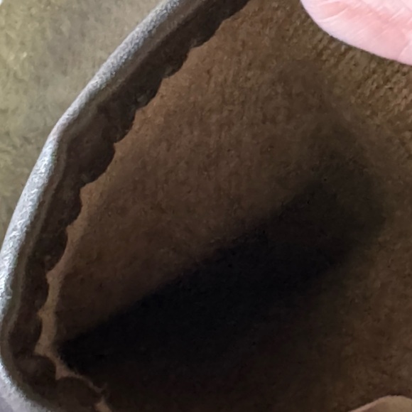 Ariston Italia NWOT women’s black leather gloves size 7 1/2 cashmere/wool lined - Picture 10 of 11